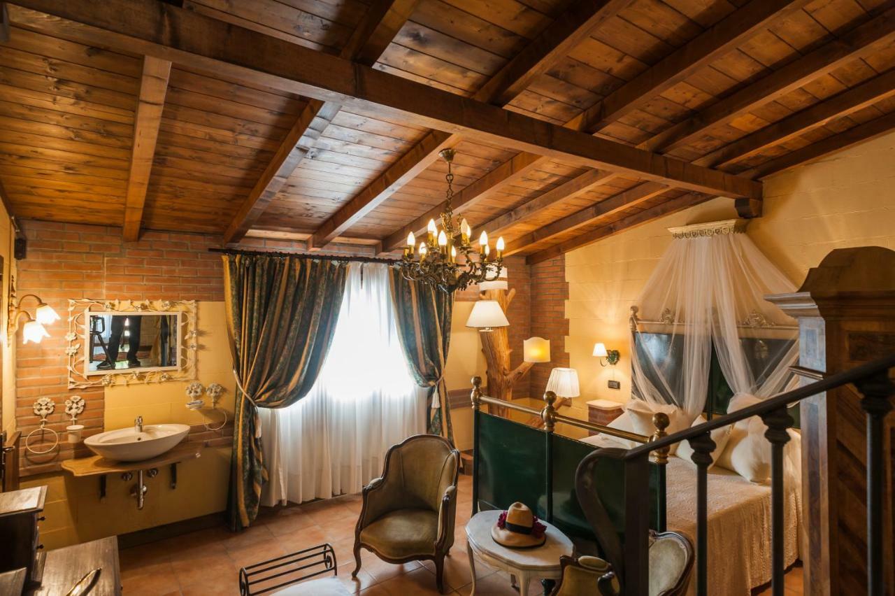 Podere Sant'Angelo Aparthotel Vernasca Εξωτερικό φωτογραφία