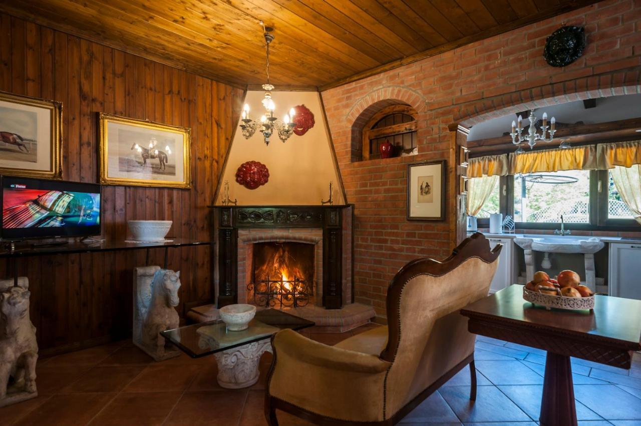Podere Sant'Angelo Aparthotel Vernasca Εξωτερικό φωτογραφία